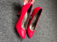 Klassische rote Pumps - Dortmund