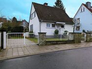 Einmaliges Angebot! Charmantes Einfamilienhaus mit großem Garten in guter Lage. - Bad Homburg (Höhe)