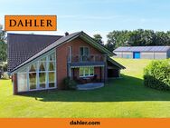 RESERVIERT | Energieeffizientes Wohnhaus mit Lagerhalle, Werkstatt und PV-Anlage - Neumünster