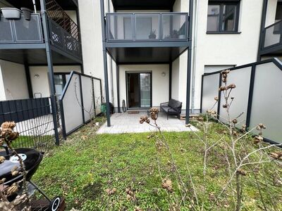 ACHTUNG, 2 Zimmer Gartenwohnung am Elsterwerdaer Platz zu verkaufen, zzgl. Tiefgaragenplatz, TOP