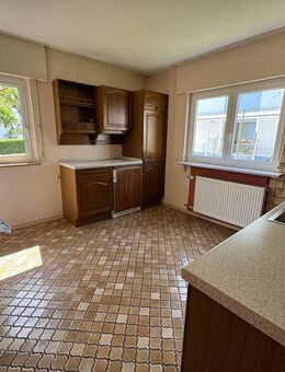 Große Chance: Wohnhaus mit Gestaltungspotenzial in Oberderdingen wartet auf Sie - Oberderdingen