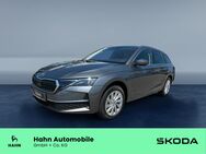 Skoda Octavia, 2.0 TDI Combi Selection, Jahr 2022 - Weinstadt