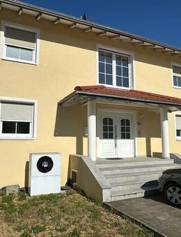 Moderne Stadtvilla mit exklusiver Ausstattung und großzügigem Wohnkonzept in Mühlhausen-Rettigheim - Mühlhausen (Baden-Württemberg)