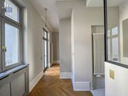 sehr schönes City-Apartment mit Pariser Flair u. mit Balkon - Berlin