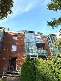 Charmante 3-Zimmer-Wohnung in Hamburg-Lurup – mit Balkon & Wintergarten - Hamburg