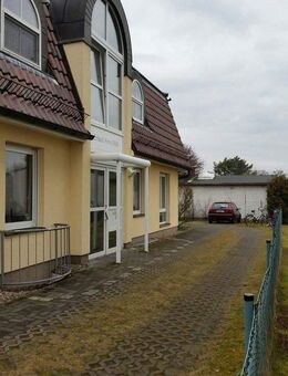 Schnuckelige Pärchen-Wohlfühlwohnung über 2 Ebenen-Sonnenterrasse inklusive - Oranienburg