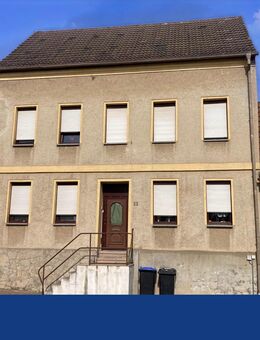 Reihenmittelhaus in zentraler Lage im Stadtkern von Hettstedt ! - Hettstedt