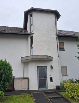 Geräumige 4 ZKB Wohnung am Waldrand - Homburg