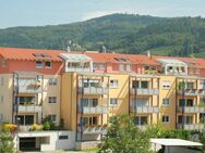 Zentral wohnen in Oberkirch. 3-Zi.-Whg. mit 87,9 m² Wohnfl., Südbalkon, Aufzug, Tiefgarage, bereits bezugsfrei - Oberkirch