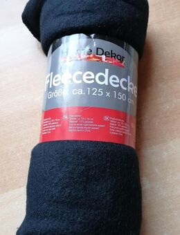Neue Fleecedecke Fleece Decke Flauschdecke Flausch 150 x 125 cm schwarz - Wolfsburg