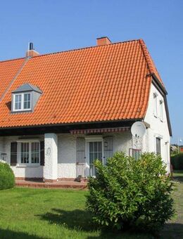 Reihenendhaus auf großem Grundstück in Strandnähe - Zingst (Ostseebad)