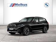 BMW X3, xDrive30e HiFi Komfortzg, Jahr 2021 - Dresden