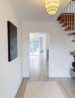 JETZT ODER NIE: MODERNE STADTVILLA AUS 2019 IN BESTER LAGE! - Rötgesbüttel