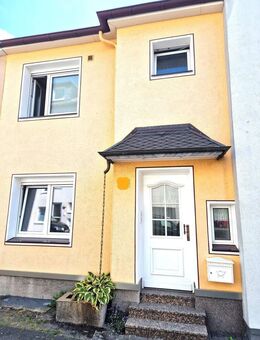 IMWRC – Oberbarmen bietet RMH mit ansprechender Ausstattung und schönem Garten! - Wuppertal