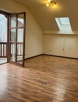 Reizvolle 1-Zimmer-Dachgeschosswohnung in ruhiger Siedlungslage! - Passau