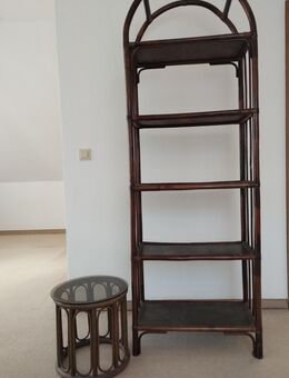 Regal aus Rattan nebst Beistelltisch - Berlin Steglitz-Zehlendorf