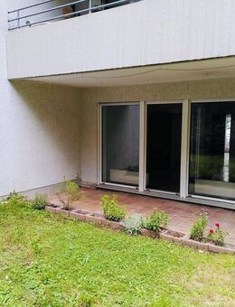Bezugsfreie Altstadtwohnung mit TG Stellplatz – Wohnen im Herzen Bonns - Bonn
