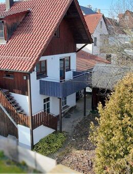 Besonderes Einfamilienhaus mit Garten, Carport und viel Platz im Erdgeschoss -ehemalige Schmiede- - Tübingen