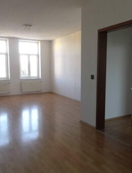 helle 2-Raumwohnung mit Einbauküche in Plagwitz - Leipzig