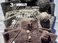 3 schöne Strickpullover, liebevolle Handarbeit – jeder Pullover ein Unikat!! - Niederfischbach