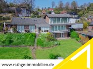 Lauenburg: Beeindruckendes Haus mit traumhaftem Elbblick, großem Grundstück und Einliegerwohnung! - Lauenburg (Elbe)