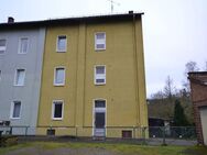 Dreifamilienhaus in 37632 Eschershausen - Eschershausen