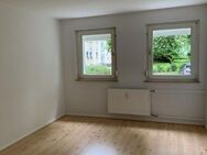 3-Zimmer Erdgeschosswohnung mit Laminatboden in GE-Hassel - Gelsenkirchen