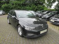 VW Passat Variant, 2.0 TDI Business, Jahr 2022 - Bergkamen