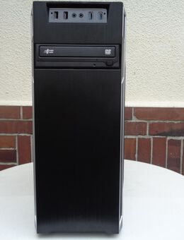 Gamer PC AMD Ryzen 7 2700X 8 Kern CPU, SSD, 16GB, und Grafikkarte RX 580 - Löhne