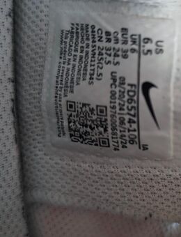 Nike Turnschuhe Gr. 39 - Wutöschingen