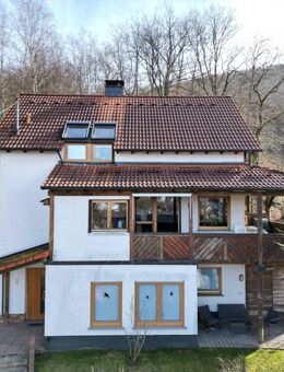 Exklusives Einfamilienhaus mit Einliegerwohnung – Idyllische Lage & Traumhafte Aussicht - Freudenberg (Nordrhein-Westfalen)