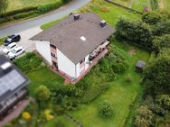 * Reserviert * - Eindrucksvolles Dreifamilienhaus mit Garten und unverbautem Blick in Delliehausen - Uslar