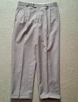 Herrenhose New fast by C&A braun/beige mit Wolle/Leinen Größe 24 - Ratingen