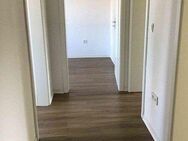 Frisch renovierte 3-Raum-Wohnung mit zeitgemäßem Tageslichtbad! - Essen