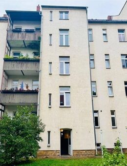 Familien Willkommen, Tolle 3 Zi.-Whg. im Hochparterre mit Tageslichtbad und tollem Mietergarten - Leipzig