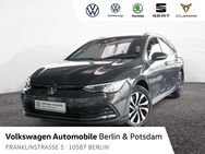 VW Golf Variant, 2.0 TDI Life, Jahr 2023 - Berlin
