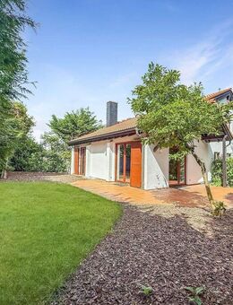Architektonisches Unikat in bester Lage- Großzügiges Einfamilienhaus mit Studio, Kamin & Garten - Bad Kreuznach