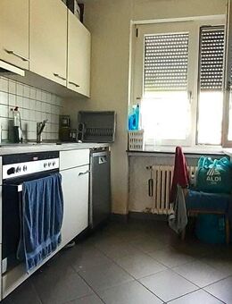 Ranstadt: Großzügige 4 Zimmerwohnung mit Balkon und Garage am Stadtrand! - Ranstadt