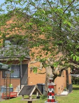 ETW mit schönem Garten und Doppelgarage in guter Lage von Lippstadt - Lippstadt