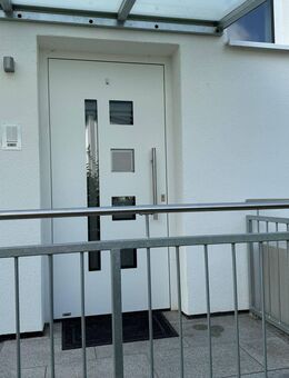 Zentral gelegene Doppelhaushälfte - Geisenhausen