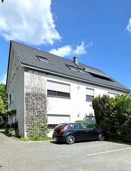 Attraktives Mehrfamilienhaus mit Ausbaureserve in Schildesche Nähe Obersee -KEINE MAKLERPROVISION- - Bielefeld