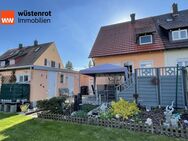 Sehr gepflegte DHH im Süden Bayreuths mit wunderschönem Gartengrundstück, Terrasse und Garage - Bayreuth