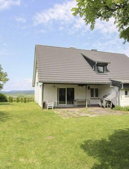 Ferienhaus mit großem Garten in Winterberg-Langewiese - Winterberg