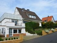 Gemütliche 3ZKB-Wohnung in zentraler Lage mit großer Dachterrasse zu vermieten! - Homberg (Efze)