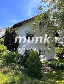 Freistehendes Einfamilienhaus mit Einliegerwohnung in schönster Südhanglage von Elchingen! - Elchingen