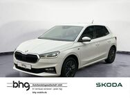 Skoda Fabia, 1.0 TSI Drive, Jahr 2022 - Reutlingen