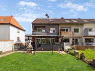 Modernisiertes 7-Zimmer-Reihenendhaus mit überdachter Terrasse in Hameln-Klein Berkel - Hameln