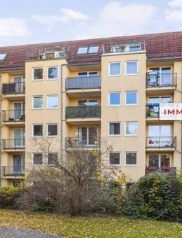 IMMOBERLIN.DE - Sehr attraktive Wohnung mit Loggia in Ruhelage nahe Antonplatz - Berlin