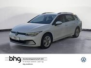 VW Golf Variant, 1.0 eTSI Life, Jahr 2022 - Metzingen