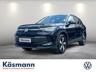 VW Tiguan, 2.0 l TDI Life, Jahr 2022 - Mosbach